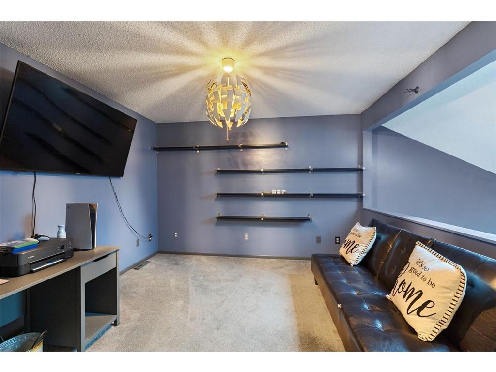 6129 Tahoe Circle #B Woodbury MN 55125 7027460 image17