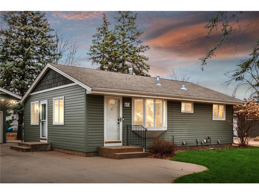 613 111th Avenue NE Blaine MN 55434 6688416 image1