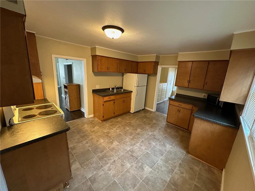 613 3rd Street SW #1 Willmar MN 56201 6591658 image1