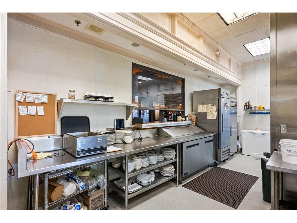 613 Broadway Street Alexandria MN 56308 6751276 image42