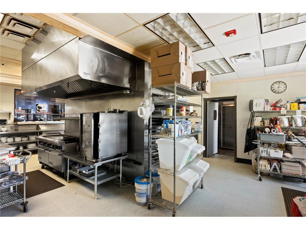 613 Broadway Street Alexandria MN 56308 6751276 image46