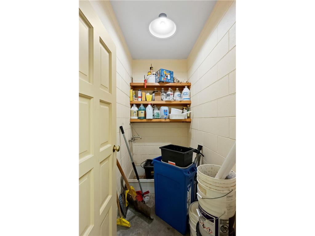 613 Broadway Street Alexandria MN 56308 6751276 image54