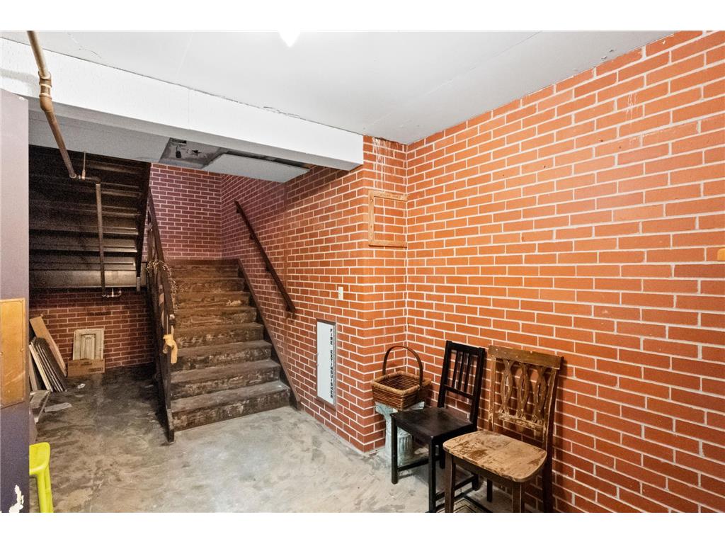 613 Broadway Street Alexandria MN 56308 6751276 image73