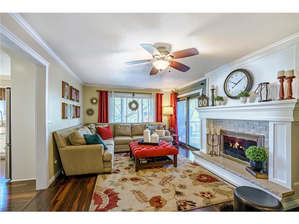 613 Chicago Drive Burnsville MN 55306 7064189 image4