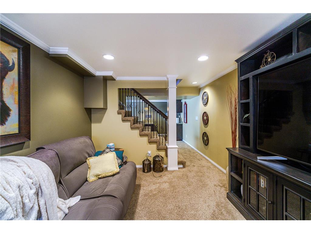613 Chicago Drive Burnsville MN 55306 7064189 image42