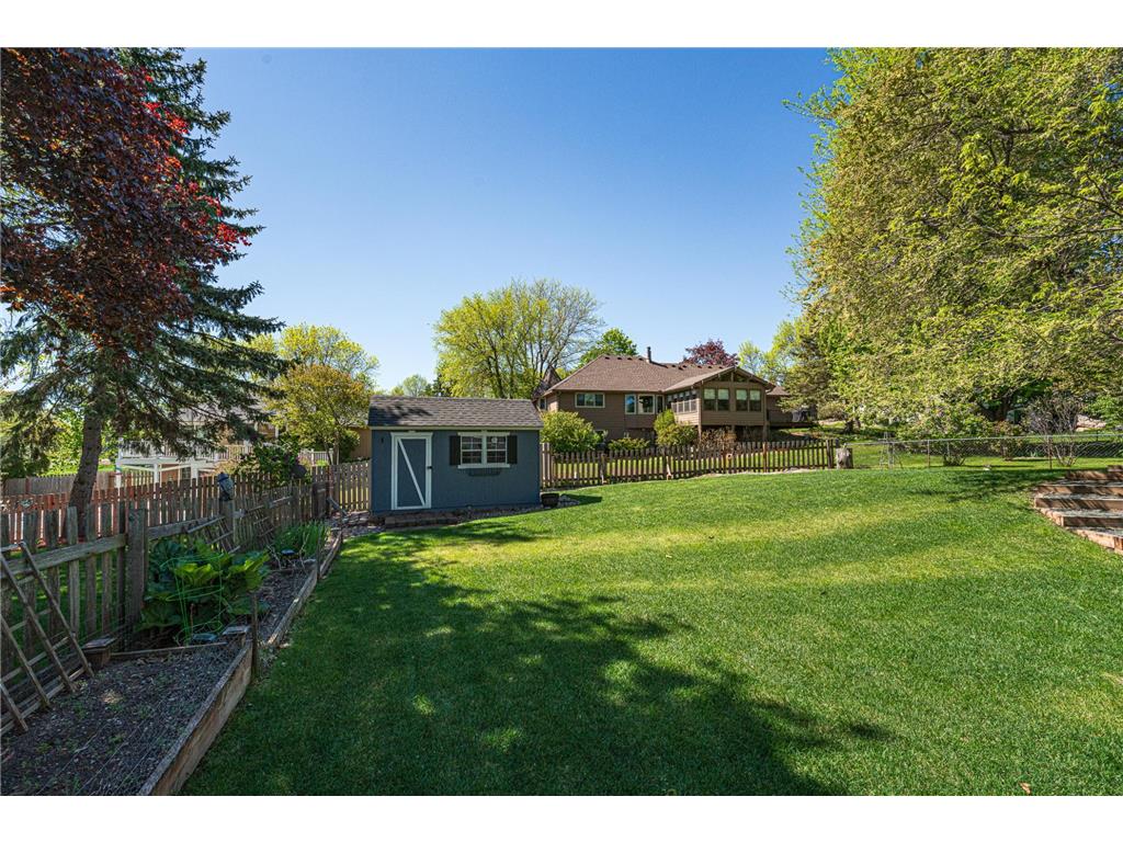 613 Chicago Drive Burnsville MN 55306 7064189 image46