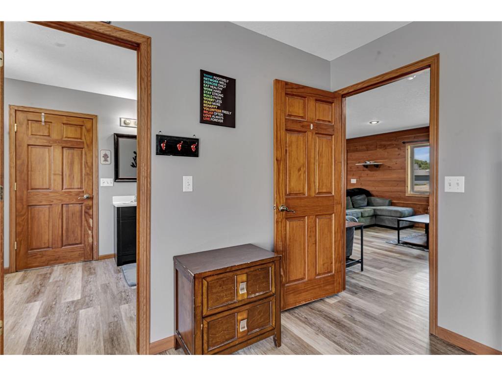 613 E Elm Avenue Olivia MN 56277 7104721 image14