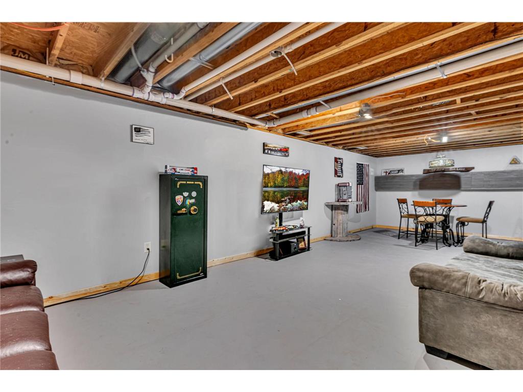 613 E Elm Avenue Olivia MN 56277 7104721 image30