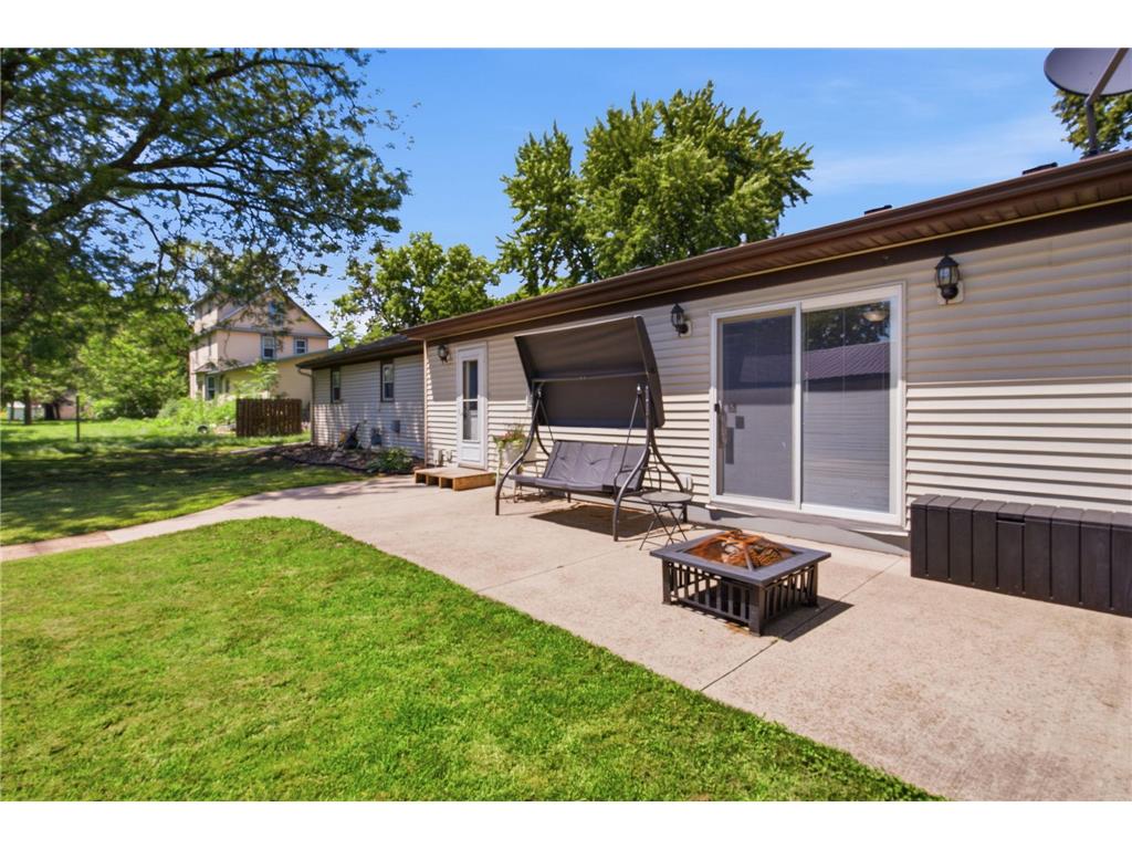 613 E Elm Avenue Olivia MN 56277 7104721 image39