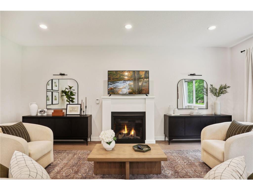 613 Field Point Street Roberts WI 54023 6816136 image1