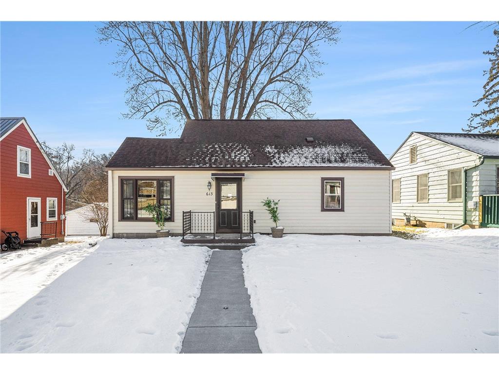 613 Hawthorn Street Red Wing MN 55066 7007755 image1