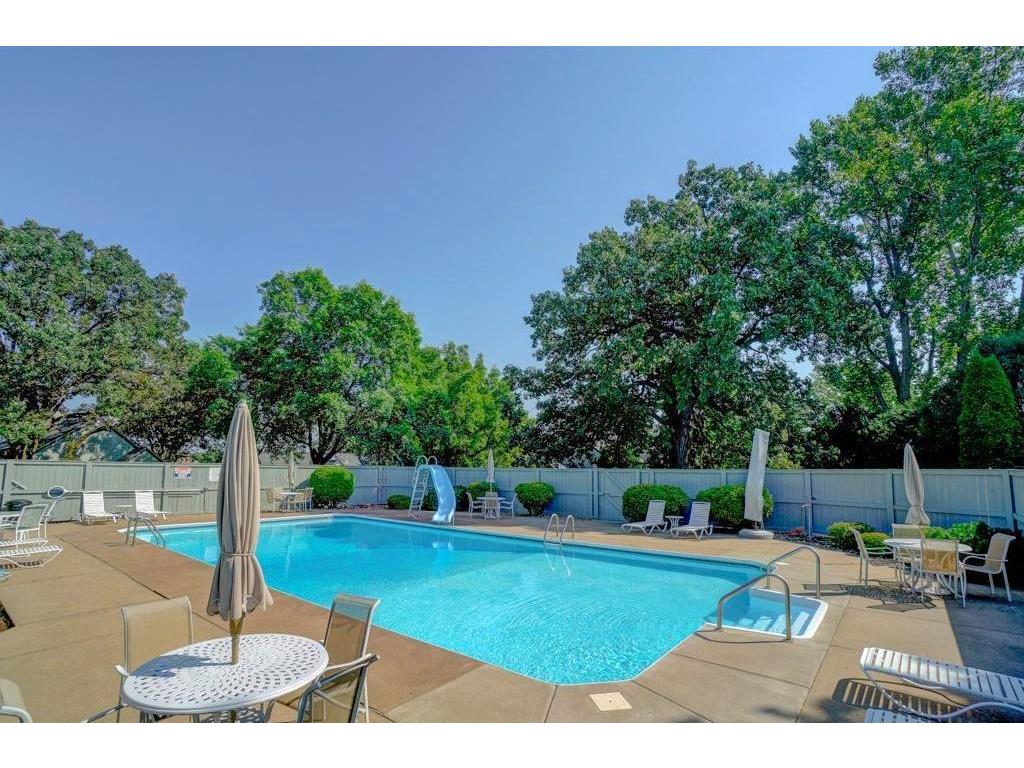 613 Hickory Road Hudson WI 54016 6457214 image1