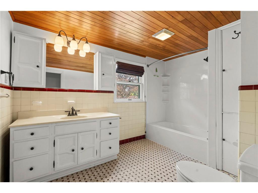 613 Labore Road Little Canada MN 55117 7072356 image29