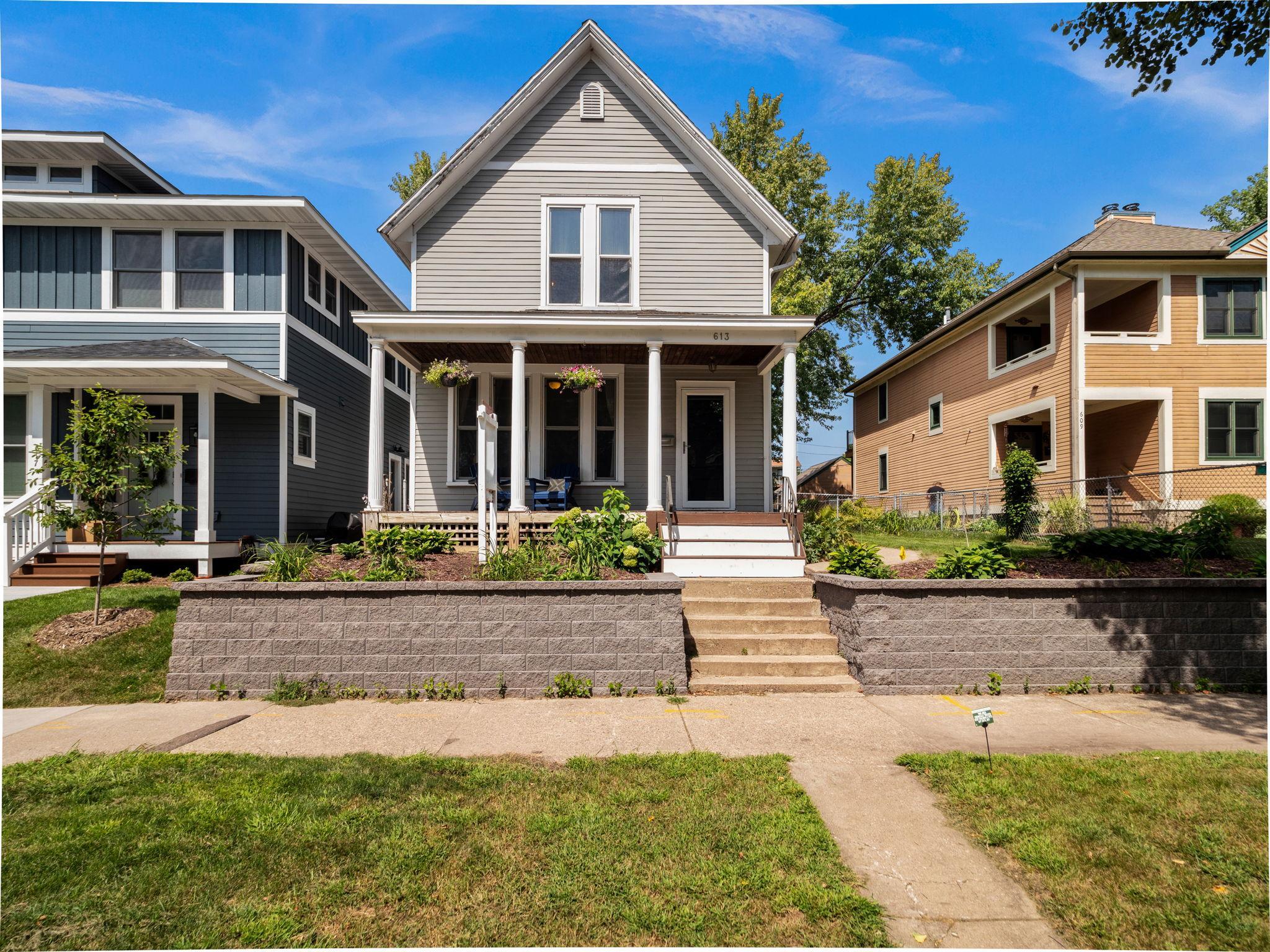 613 Laurel Avenue, Saint Paul, MN 55102 MLS 5644100 Edina Realty