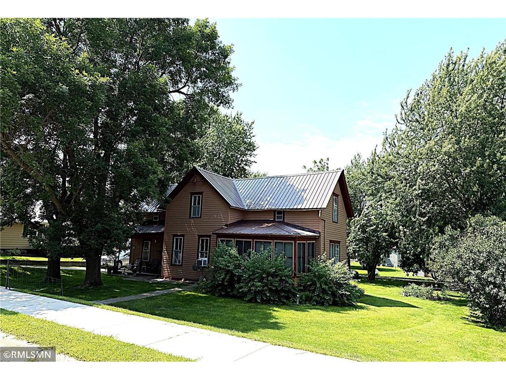 613 Maine Avenue Adrian MN 56110 6768821 image1