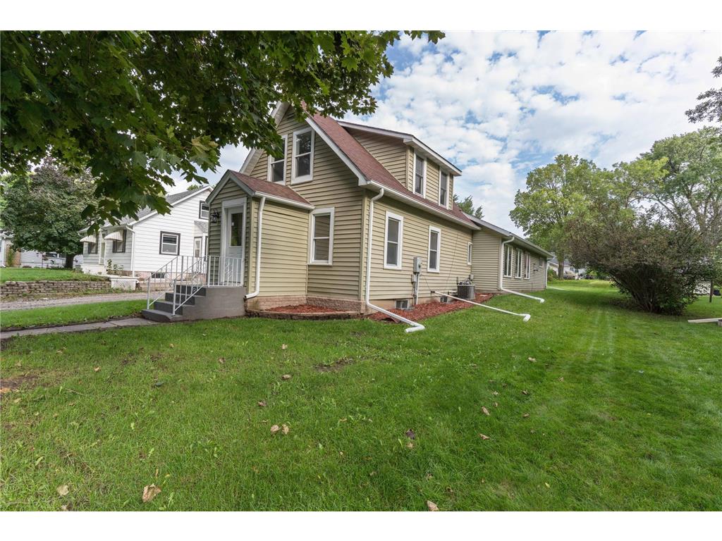 613 Mary Avenue SE Willmar MN 56201 6594912 image1