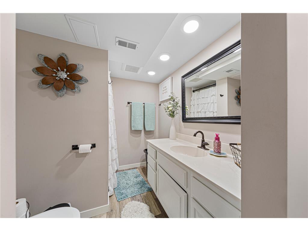 613 Mcindoe Street Owatonna MN 55060 7026122 image18
