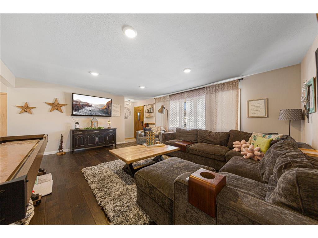 613 Mcindoe Street Owatonna MN 55060 7026122 image4