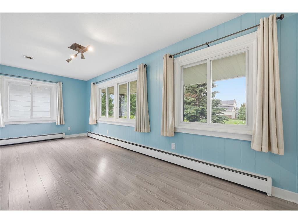 613 Monroe Street S Shakopee MN 55379 7056920 image19