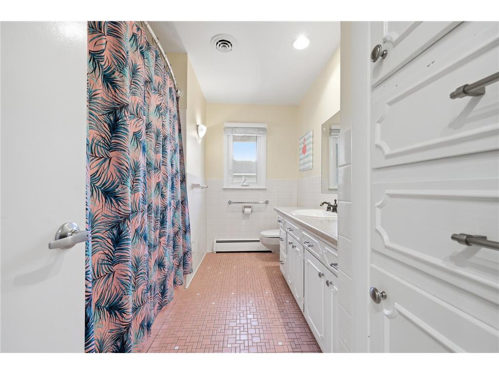 613 Monroe Street S Shakopee MN 55379 7056920 image21
