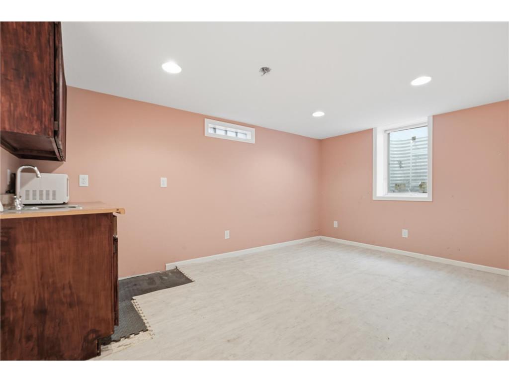 613 Monroe Street S Shakopee MN 55379 7056920 image26