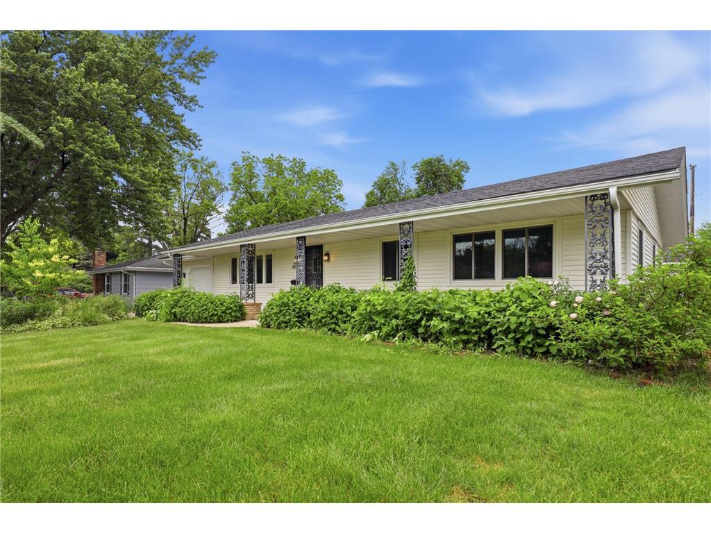 613 Monroe Street S Shakopee MN 55379 7056920 image3