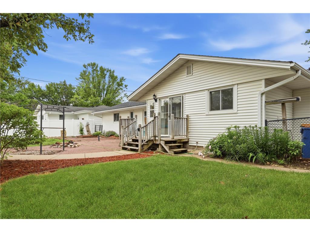613 Monroe Street S Shakopee MN 55379 7056920 image33