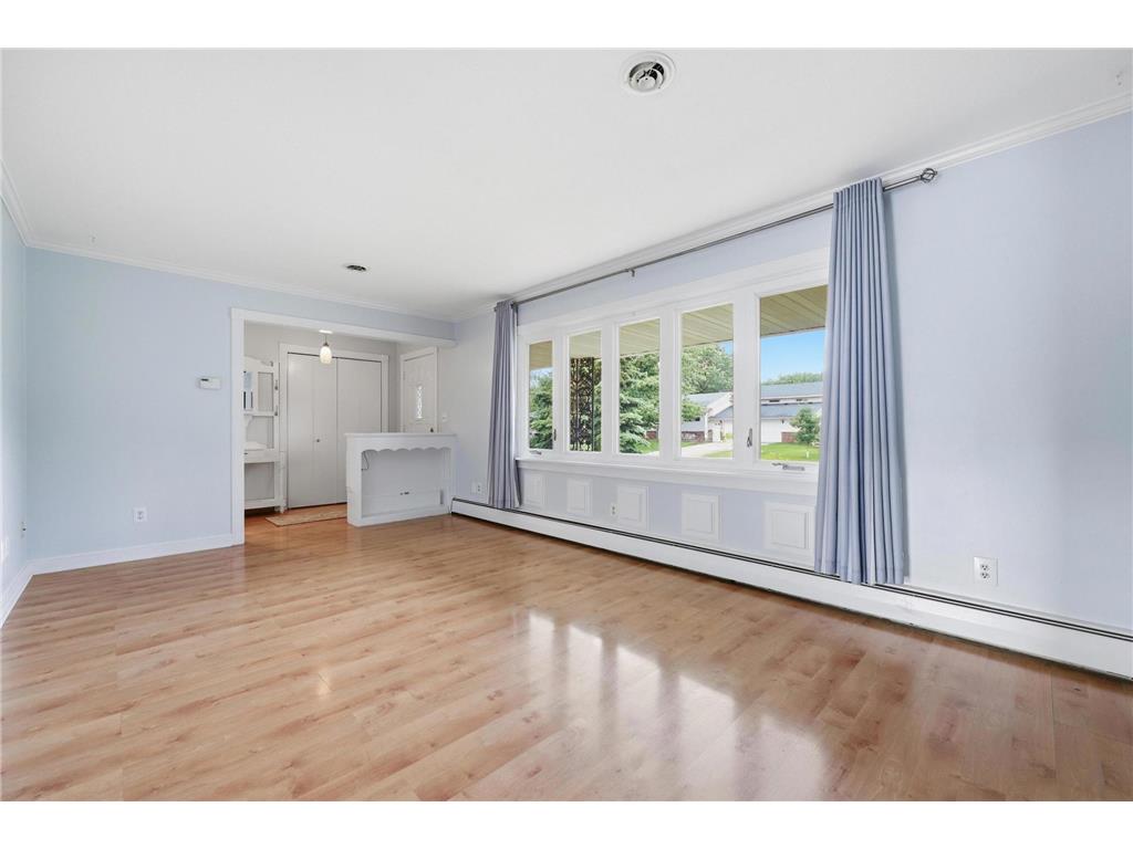 613 Monroe Street S Shakopee MN 55379 7056920 image9