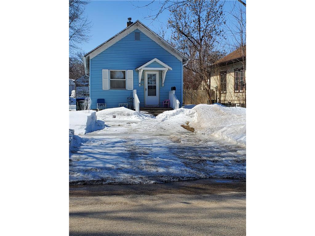 613 N Cedar Street Luverne MN 56156 6347666 image1