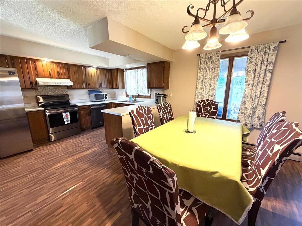 613 Pennsylvania Avenue Adrian MN 56110 7045568 image12