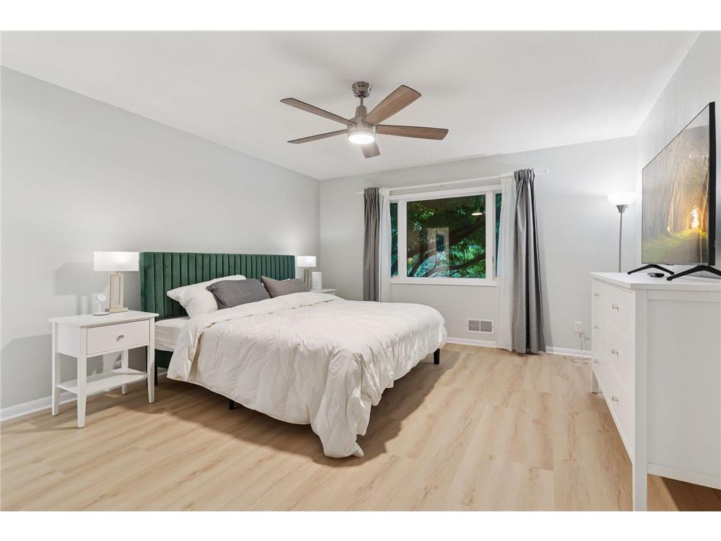 613 S Owasso Boulevard W Roseville MN 55113 - Owasso 6812291 image14