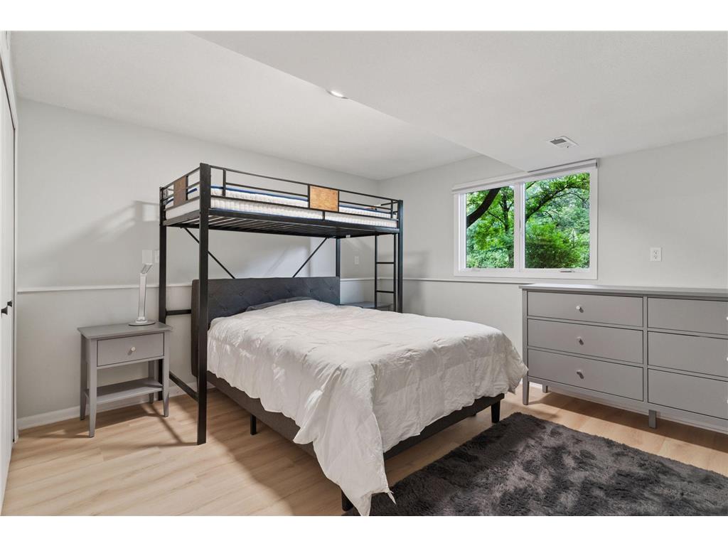 613 S Owasso Boulevard W Roseville MN 55113 - Owasso 6812291 image20