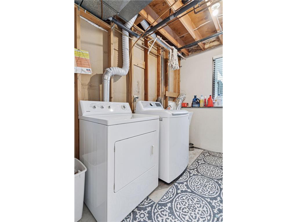 613 S Owasso Boulevard W Roseville MN 55113 - Owasso 6812291 image23