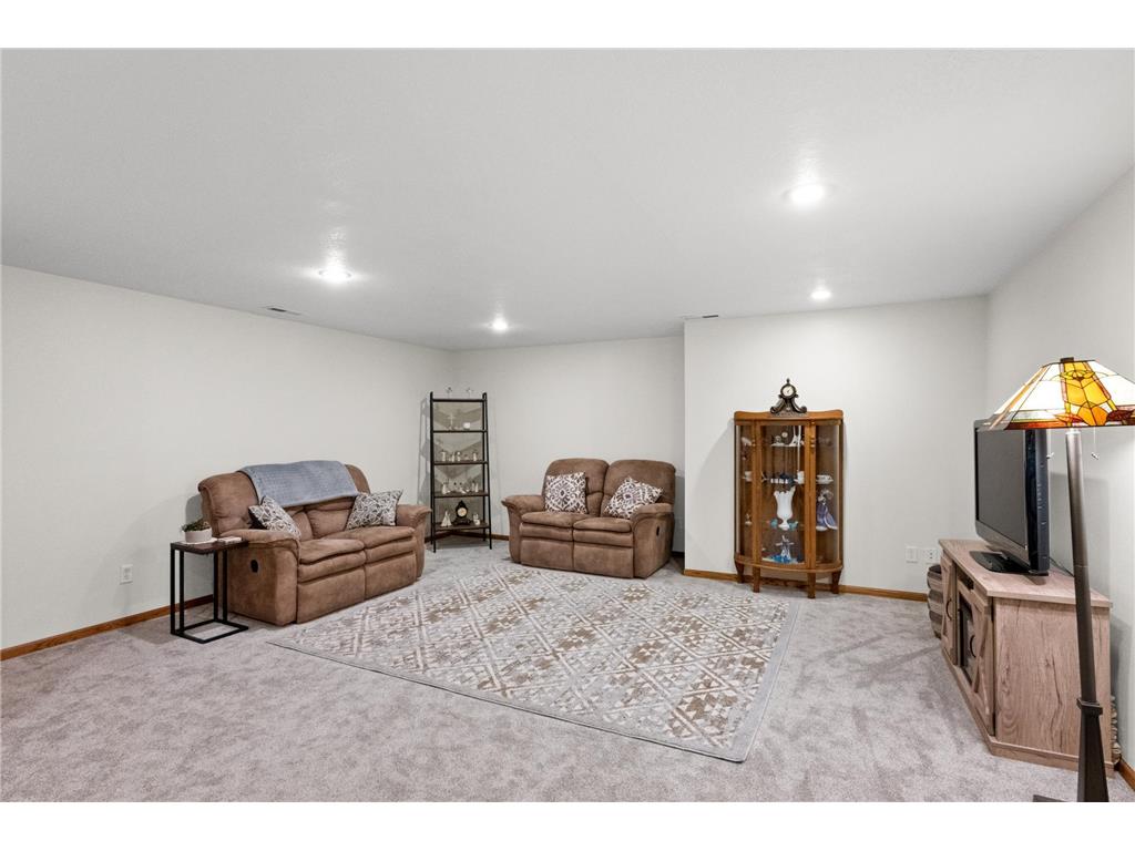 613 Temple Street Alexandria MN 56308 7043261 image22