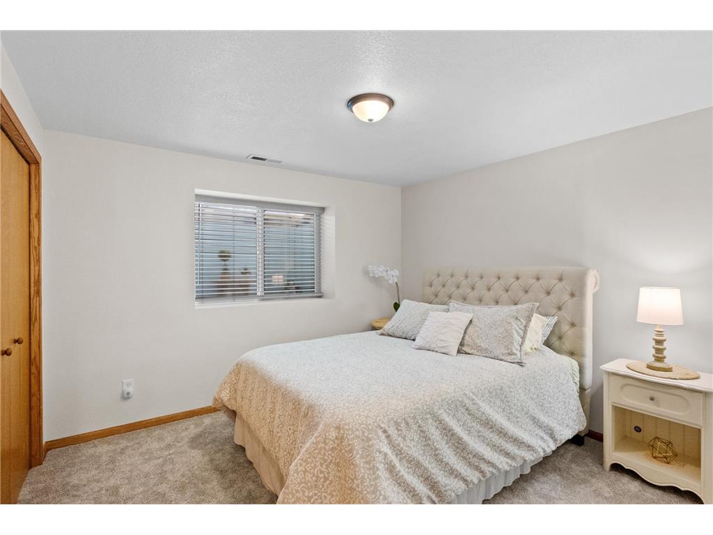 613 Temple Street Alexandria MN 56308 7043261 image26