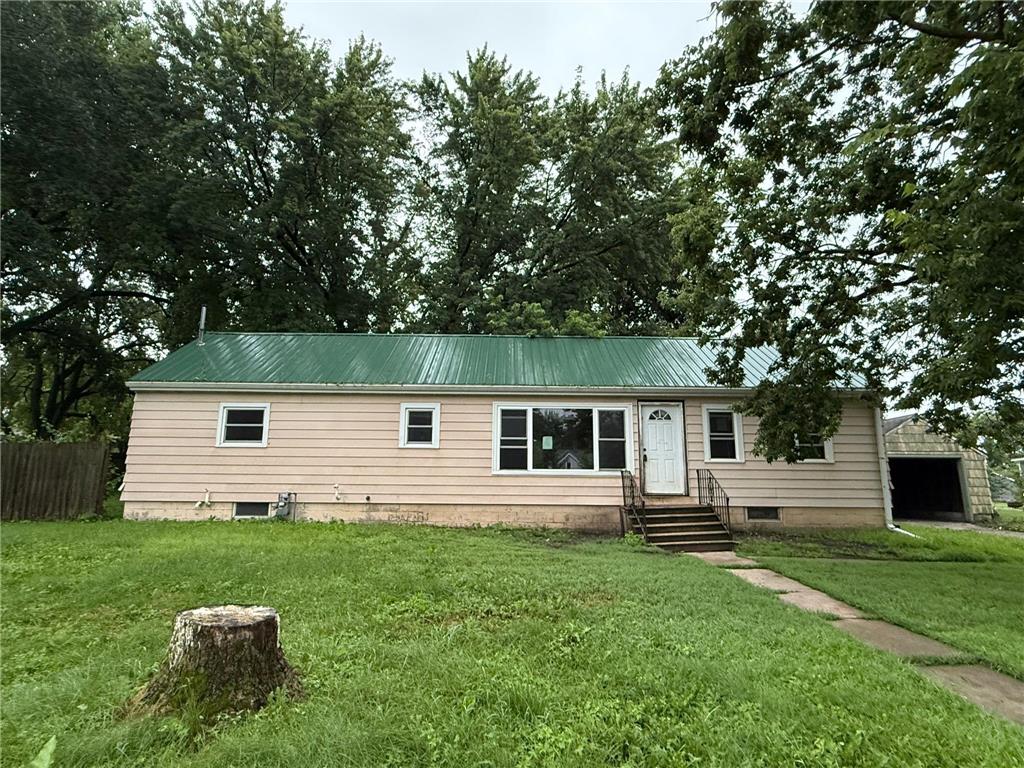 613 W 1st Street Janesville MN 56048 6761000 image1