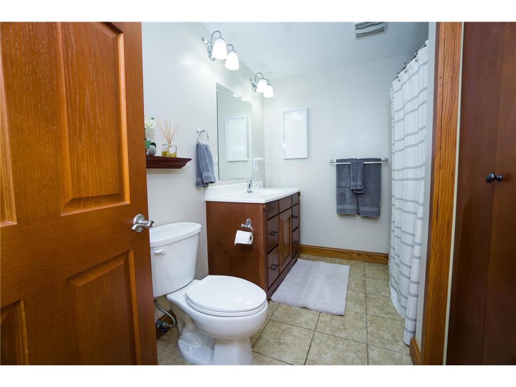 6130 Stillwater Boulevard N Oakdale MN 55128 7092756 image28