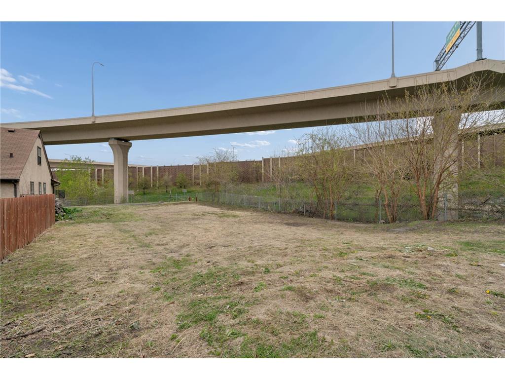 6132 1st Avenue S Minneapolis MN 55419 7071768 image10