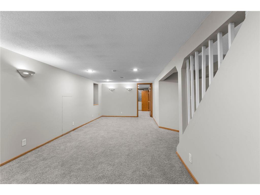 6133 Garbe Avenue Woodbury MN 55125 7108145 image22
