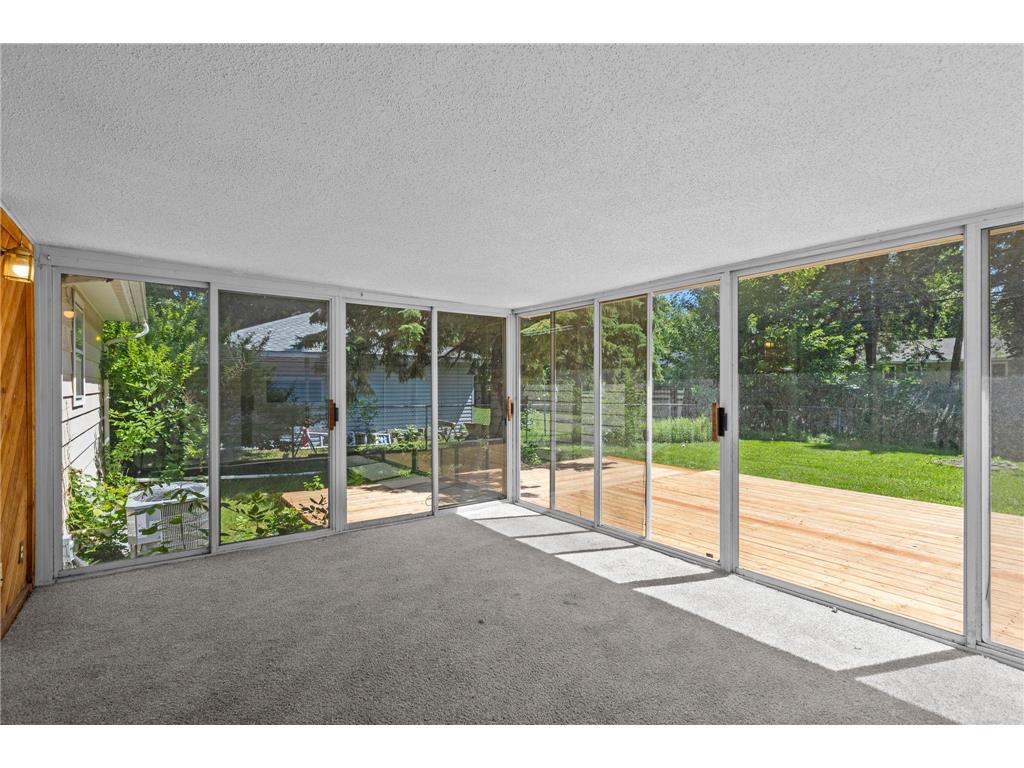 6133 Garbe Avenue Woodbury MN 55125 7108145 image35