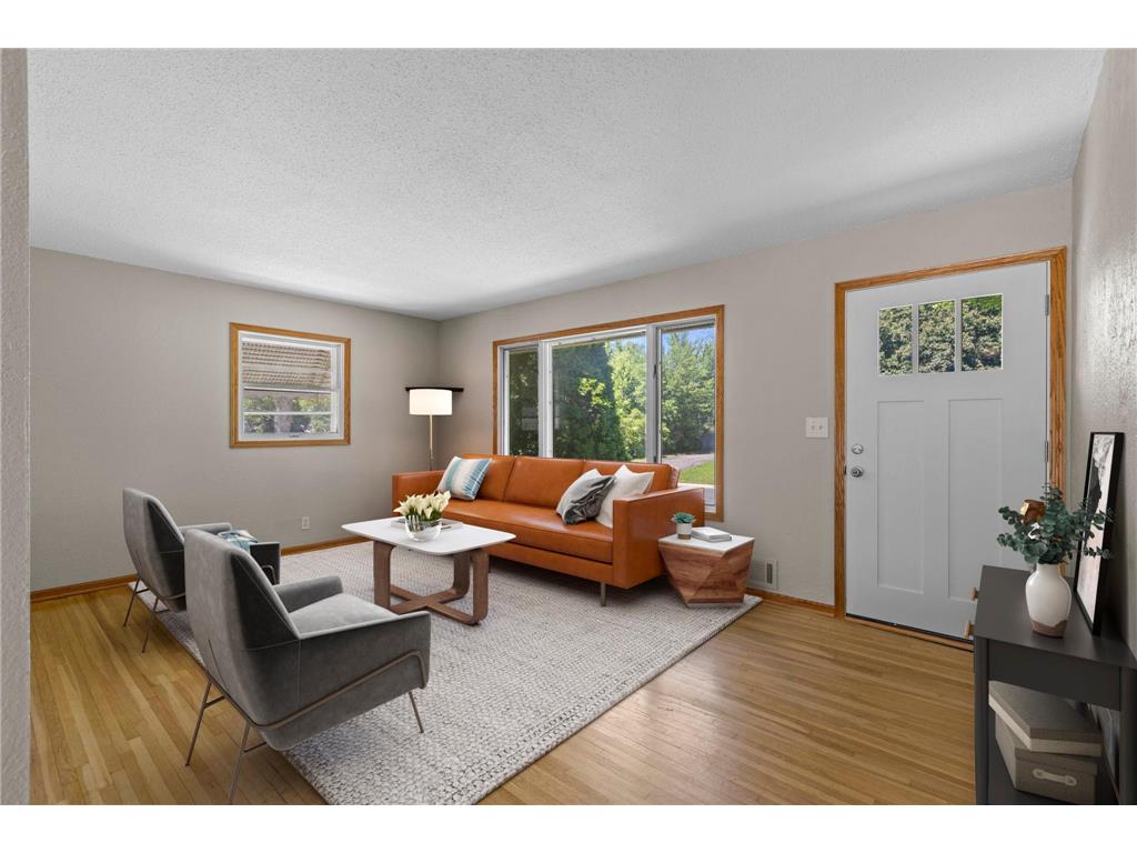 6133 Garbe Avenue Woodbury MN 55125 7108145 image4