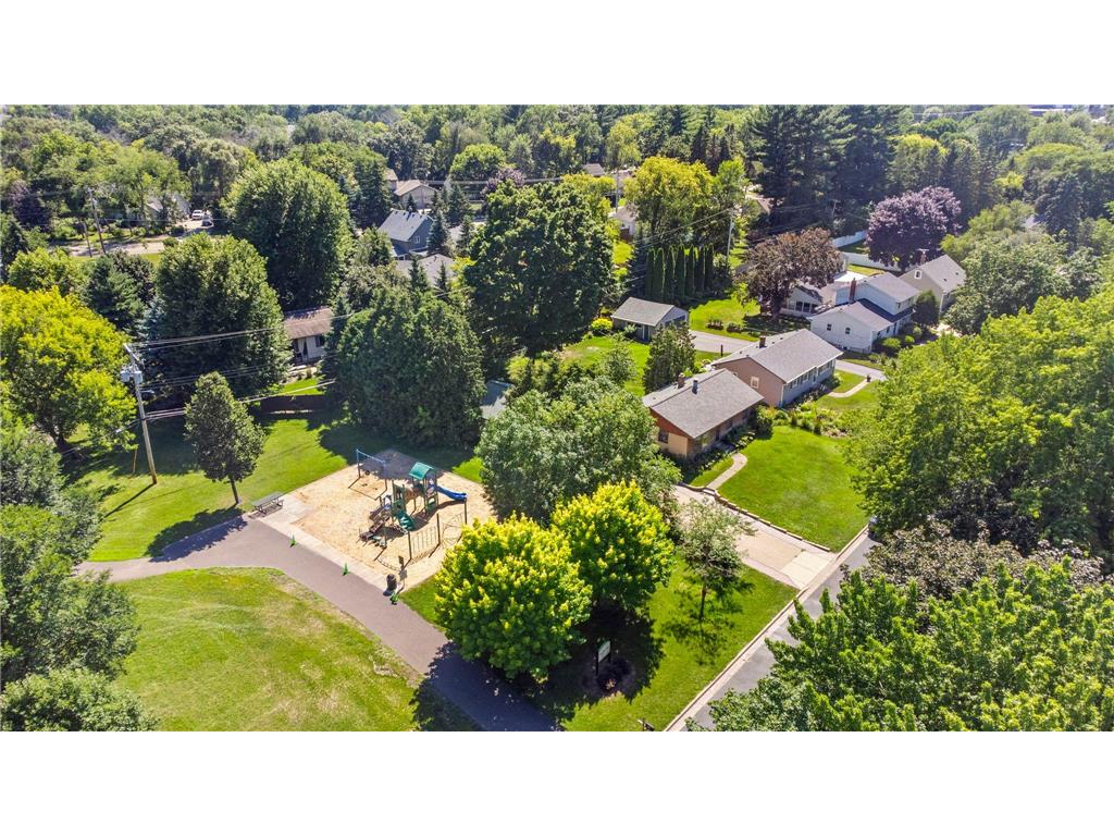 6133 Garbe Avenue Woodbury MN 55125 7108145 image51