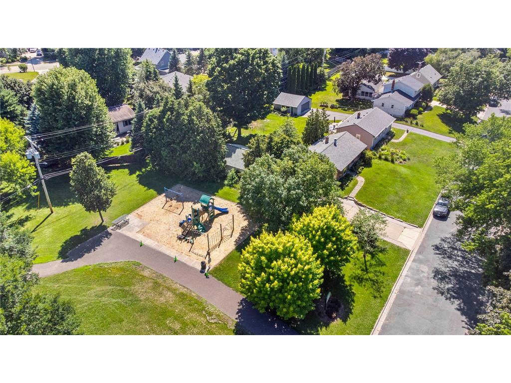 6133 Garbe Avenue Woodbury MN 55125 7108145 image53