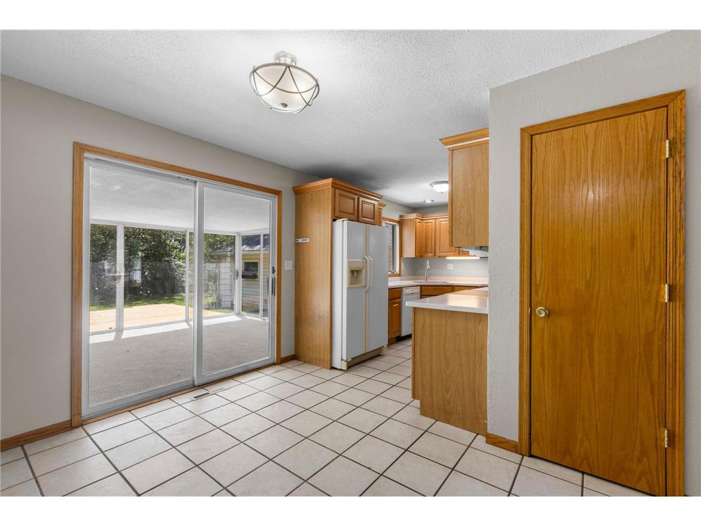 6133 Garbe Avenue Woodbury MN 55125 7108145 image9