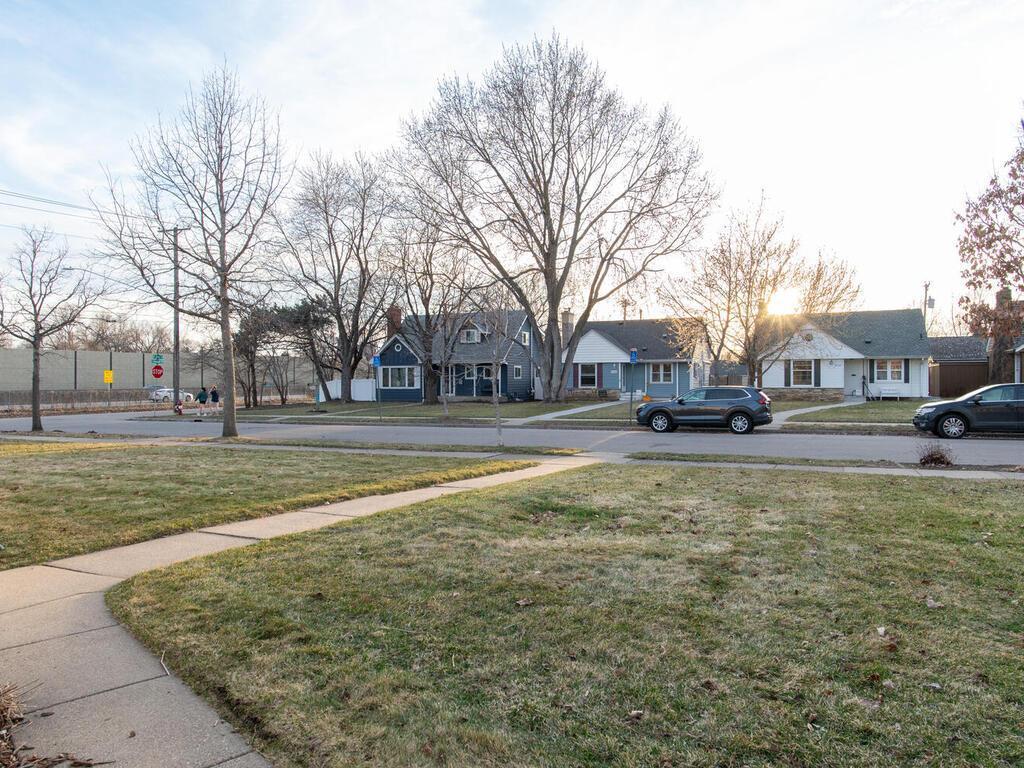 6133 Russell Avenue S Minneapolis MN 55410 7039867 image10
