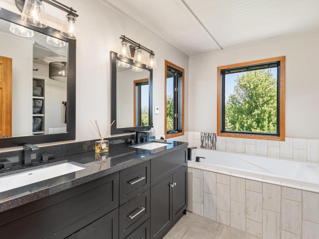 6134 214th Street W Jordan MN 55352 7082674 image24