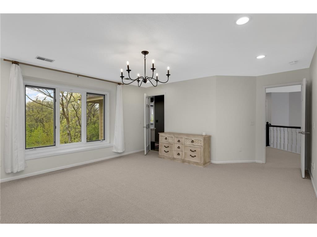 6135 Berkshire Lane N Plymouth MN 55446 7065051 image29