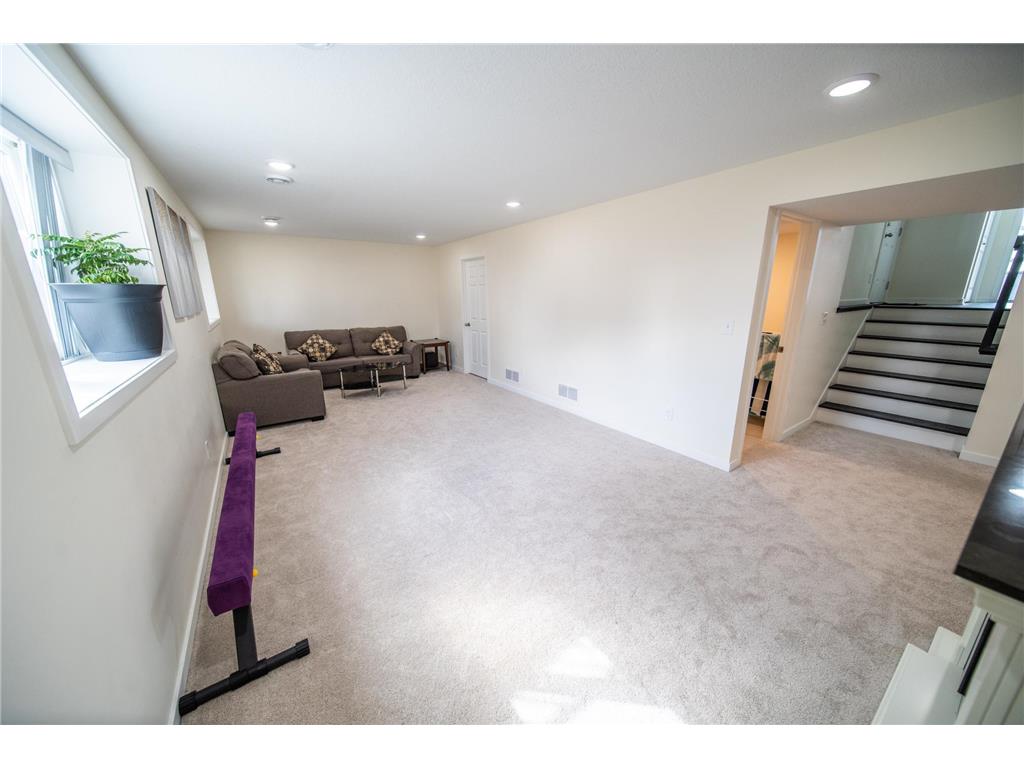 6138 Sandstone Street NW Rochester MN 55901 7034335 image27