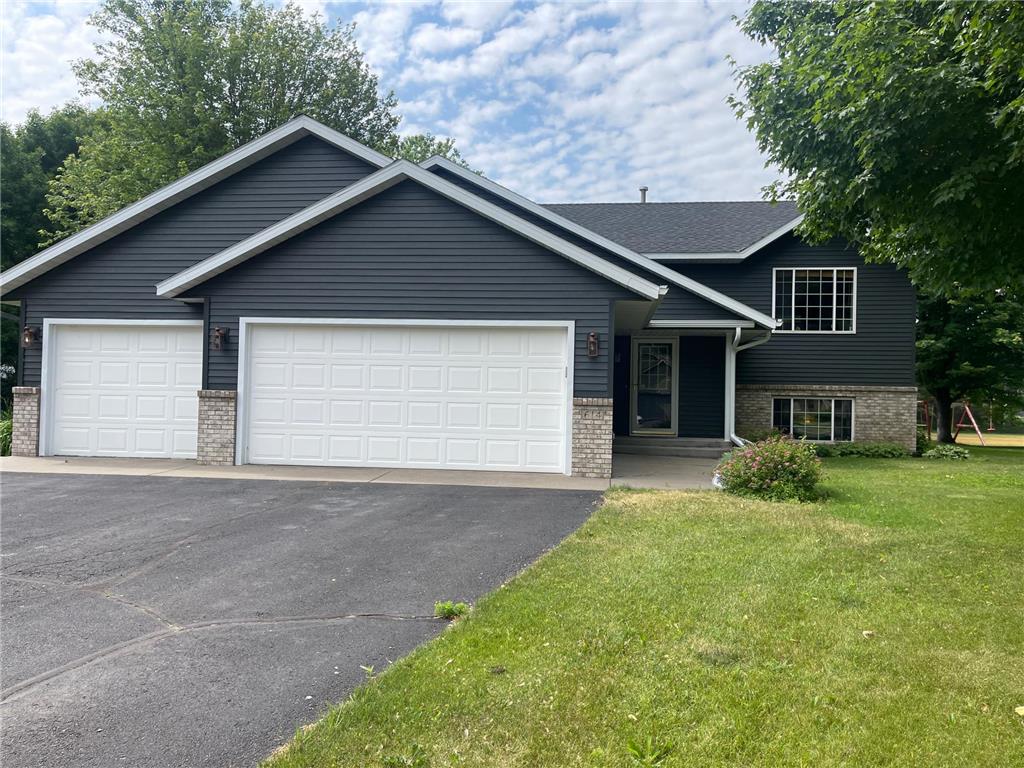 614 10th Street S Sartell MN 56377 6393652 image1