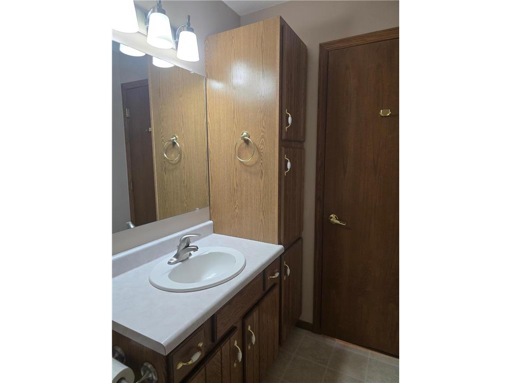 614 11th Street N Mountain Lake MN 56159 7047589 image16